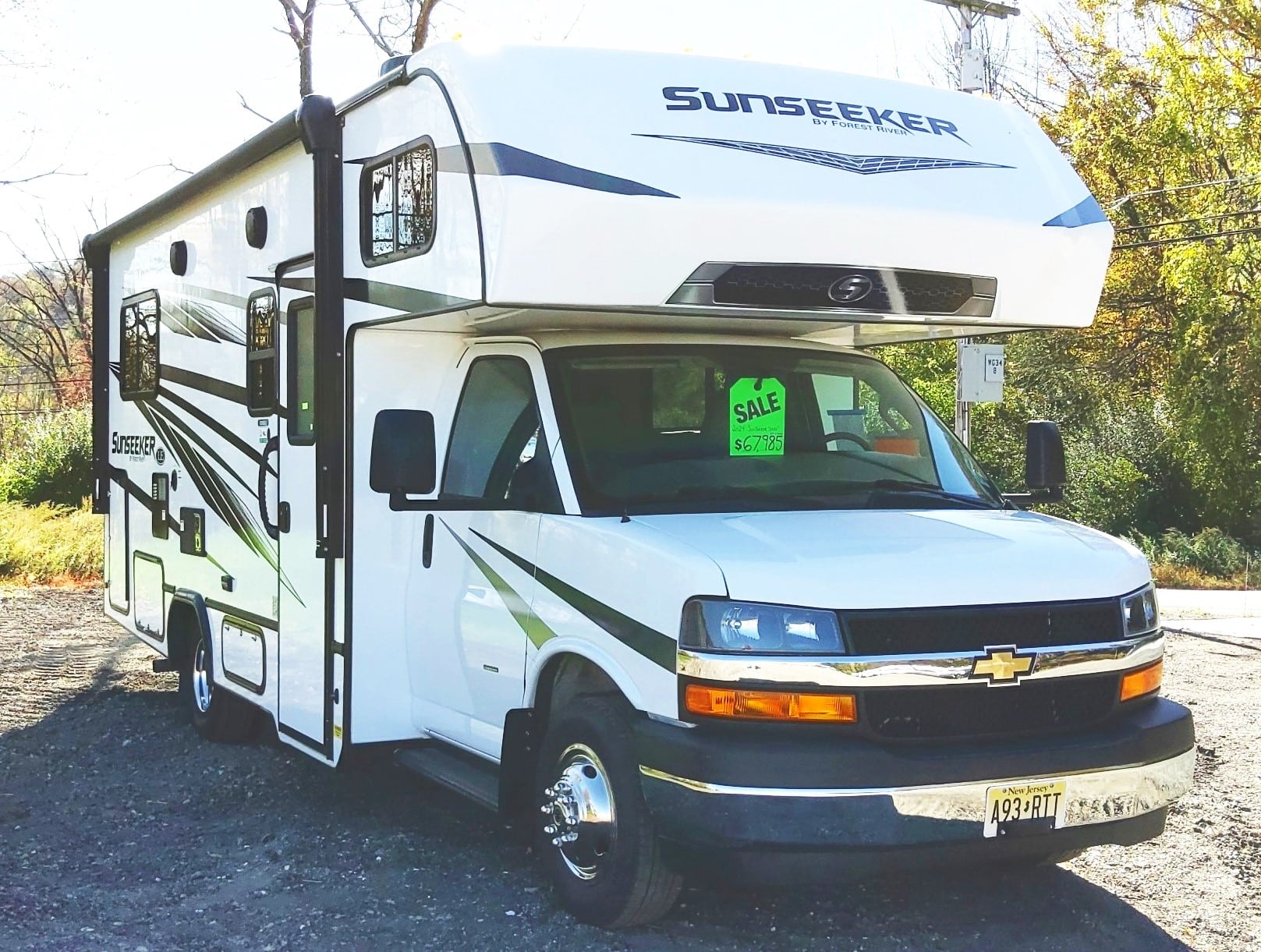 2024 FOREST RIVER 24' SUNSEEKER 2350LE for Rental at 84 RV Rentals